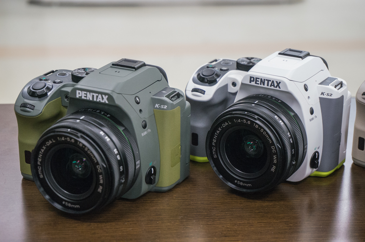 一眼レフ　PENTAX K-S2