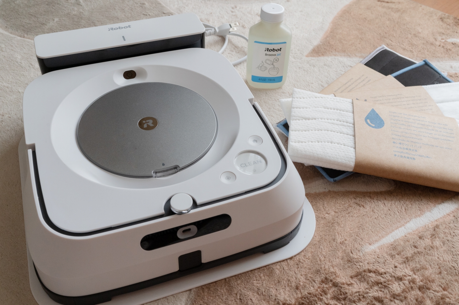 【オンラインショップ】 【のっち様専用】床用洗剤3つ付！IROBOT ブラーバジェットM6 掃除機